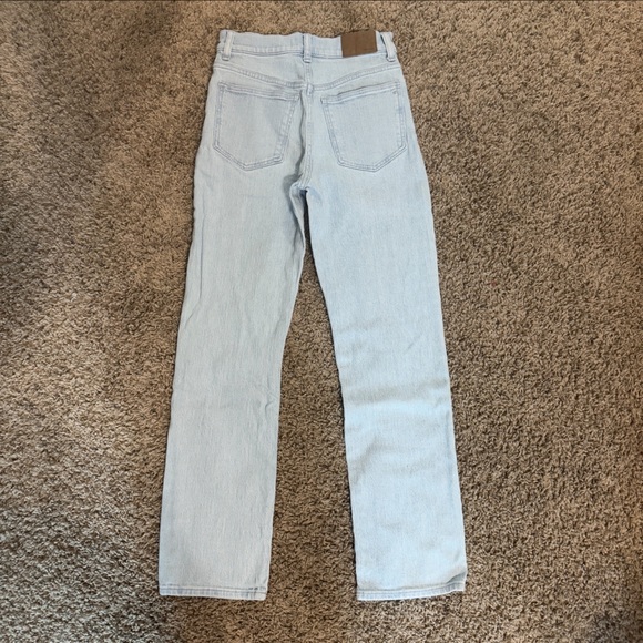 Lightwash Madewell Straight Leg Jeans - Picture 7 of 9